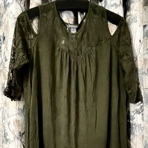 Kate & Mallory Deep Olive Cold Shoulder Lace 3/4 Elbow Length Sleeve Top Sz 2X